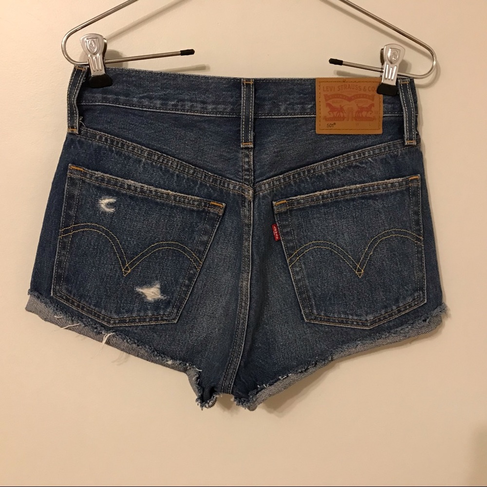 Levi 501 High Waist Shorts 24 - Picture 2 of 3